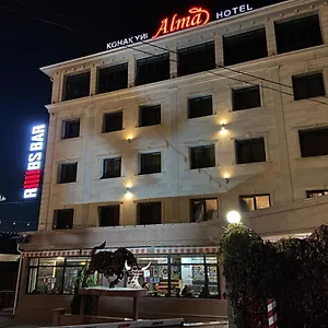 Alma Hotel